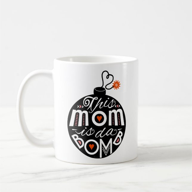 Mug La maman DA bombardent la typographie lunatique (Gauche)