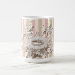 Mug La Petite Famille sur arrière - plan rose et crème