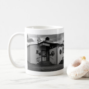 Mug La Pizza Place.