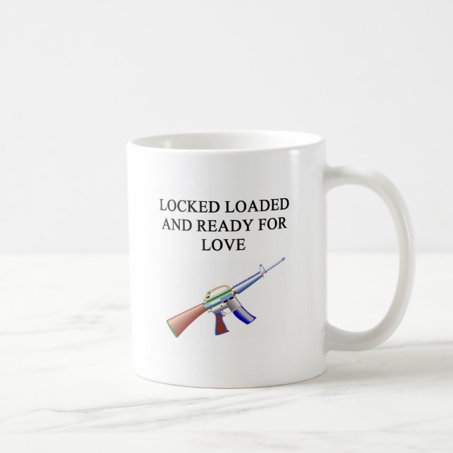 Mug la plaisanterie de l'amant d'arme à feu (Droite)