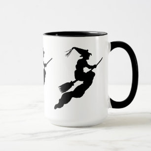 Mug La sorcière en vol sur la silhouette de la chambre