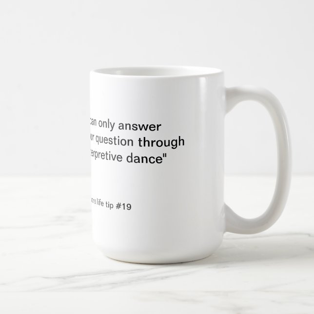 Mug La vie de Nakor incline la danse interprétative (Droite)