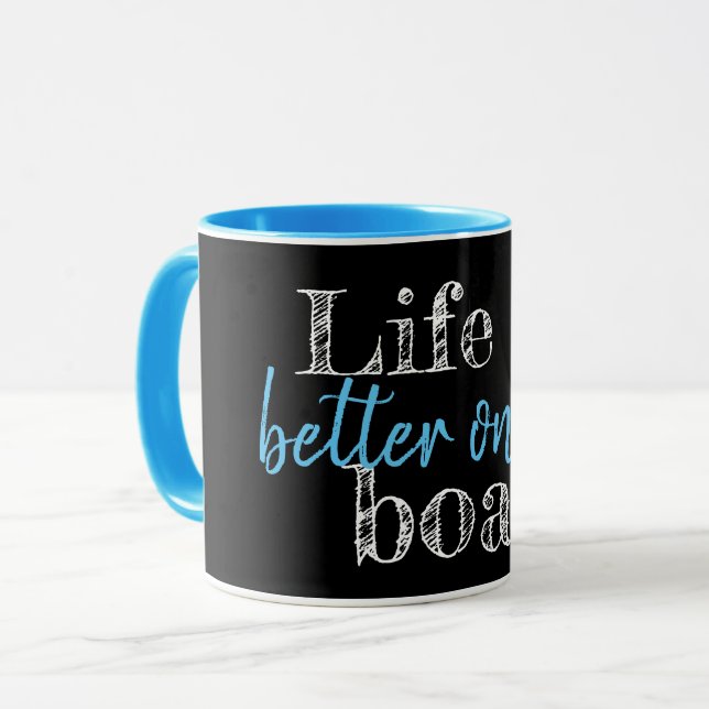 Mug LA VIE nautique EST MEILLEURE SUR le bateau lettra (Devant gauche)
