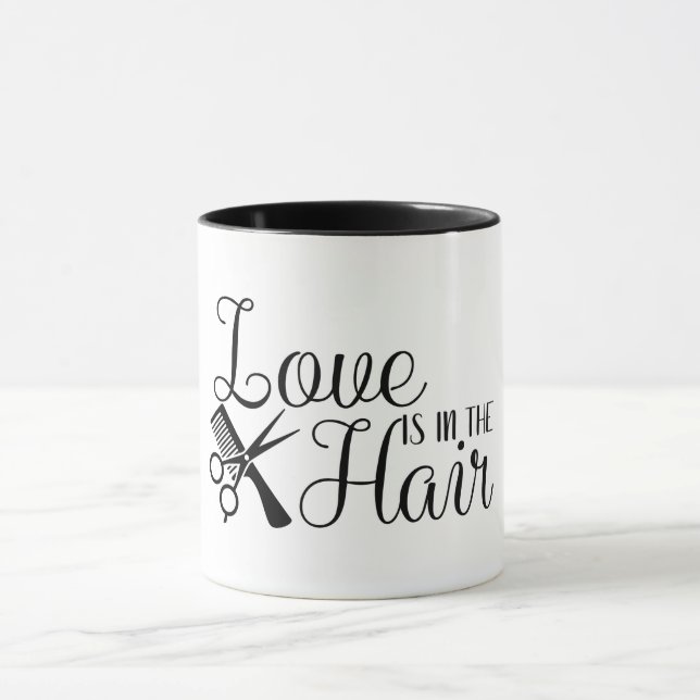 Mug L'Amour Est Dans Les Cheveux/Coiffeuses (Centre)