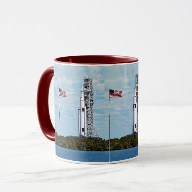 Mug Lanceur de fusée du système SLS de la NASA (Devant gauche)