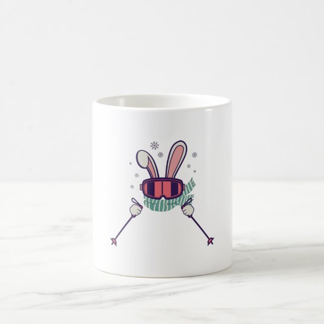Mug Lapin de ski avec bâtons de ski et lunettes de ski (Centre)