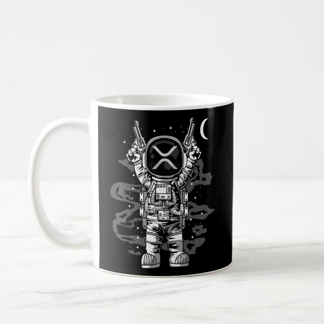 Mug L'Astronaute Tire La Pièce Xrp Sur Le Jeton De Cri (Gauche)