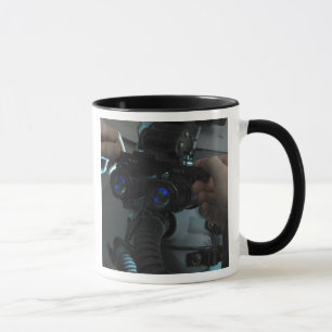 Mug L'aviateur ajuste l'eyespan