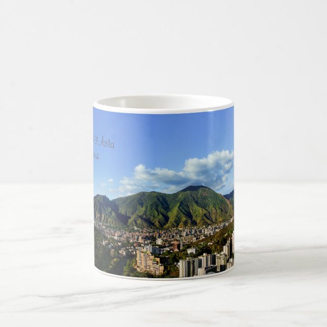 Mug L'Avila de jour - RÉSOLUTION MAXIMALE (Centre)