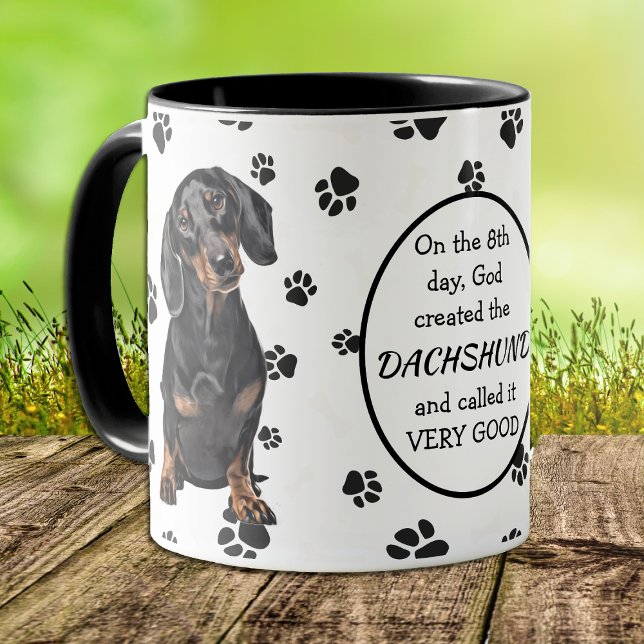 Mug Le 8e jour Dieu créa des Dachshunds (Créateur téléchargé)