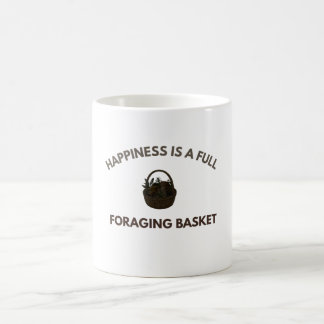 Mug Le bonheur est un panier de recherche de champigno