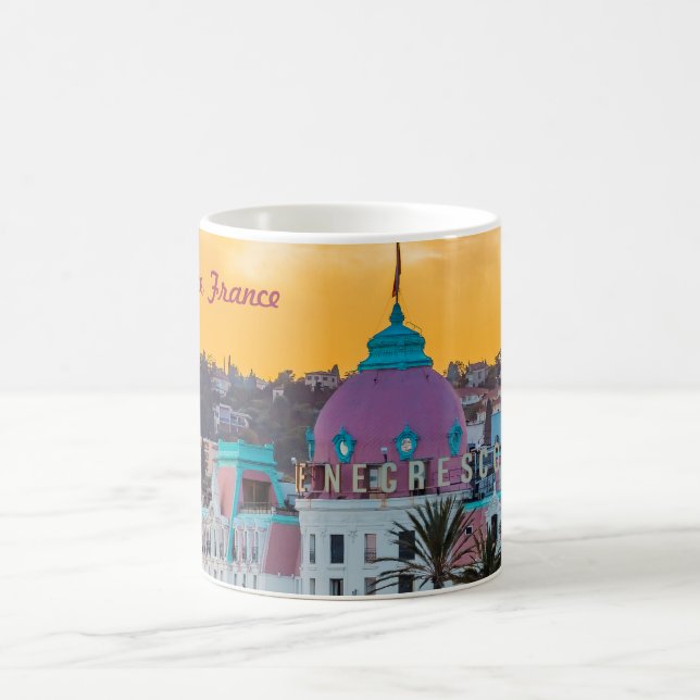 Mug Le célèbre hôtel de luxe Negresco à Nice France (Centre)