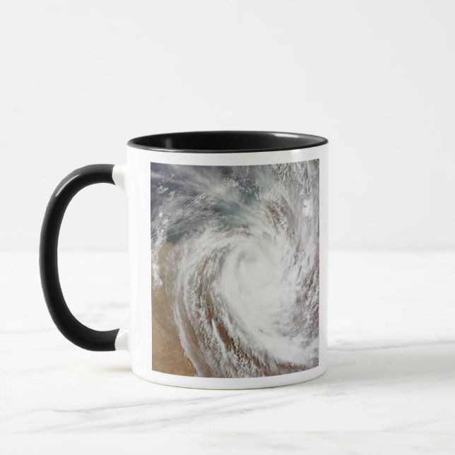 Mug Le cyclone Laurence s'éloigne de l'intérieur (Gauche)