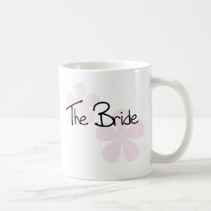 Mug Le pastel rose fleurit la jeune mariée