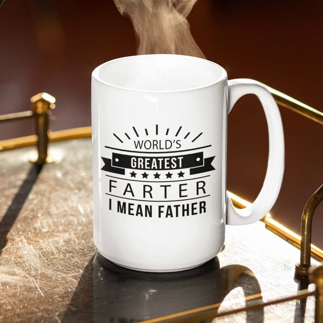 Mug Le plus grand plus loin du monde Je veux dire père (Créateur téléchargé)