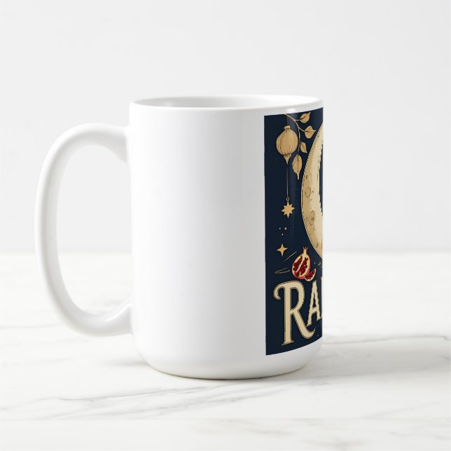 Mug Le Ramadan capte la lumière, le rythme. (Gauche)