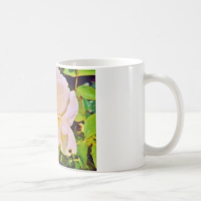 Mug Le scarabée japonais sur la rose blanche (Droite)