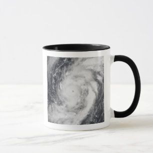 Mug Le typhon Damrey dans l'ouest de l'océan Pacifique