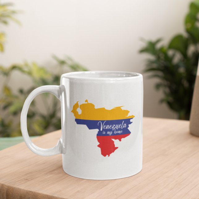 Mug Le Venezuela est ma maison Carte du drapeau (Venezuela is my home Flag Map Coffee Mug)