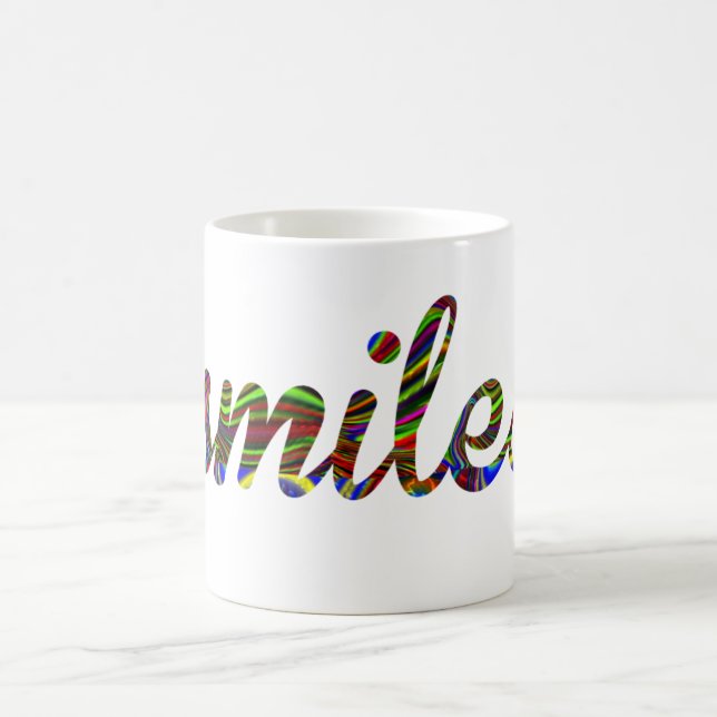 Mug le vibraphone positif de sourires conçoit la belle (Centre)