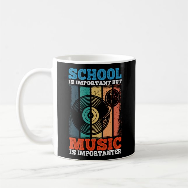 Mug L'École Est Importante Mais La Musique Est Importa (Gauche)