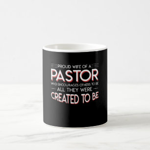 Mug L'épouse de pasteur encourage d'autres créées p