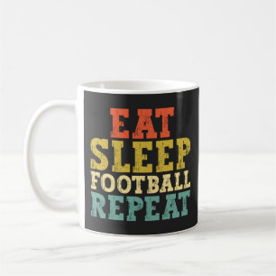 Mug Les amateurs de football mangent le sommeil Footba