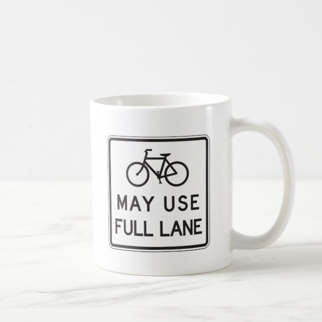 Mug Les bicyclettes peuvent employer la pleine ruelle (Droite)