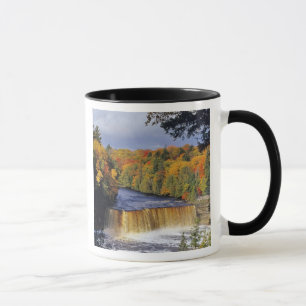 Mug Les chutes Upper Tahquamenon dans l'UGB au Michiga