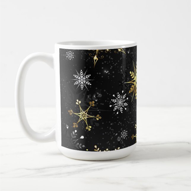 Mug Les flocons dorés de Noël sur l'Arrière - plan noi (Gauche)