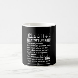 Mug Les règles de la vie de scientifique ne s'arrête