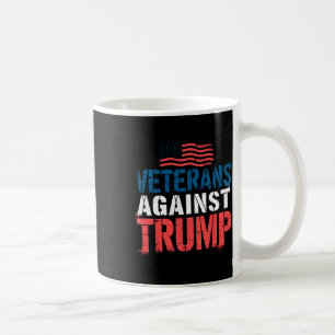 Mug Les vétérans contre la Constitution Trump contre l