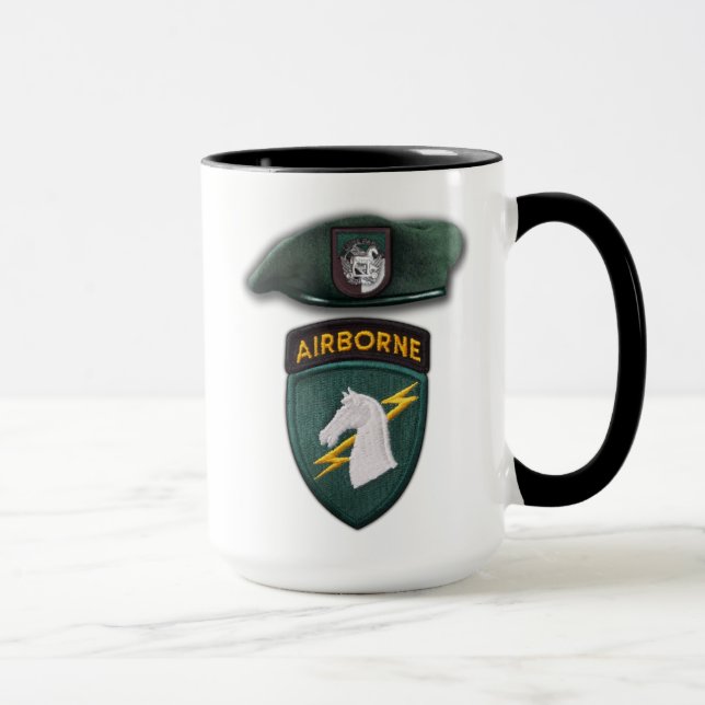 Mug Les vétérans spéciaux des ops SOCOM d'USASOC ęr (Droite)