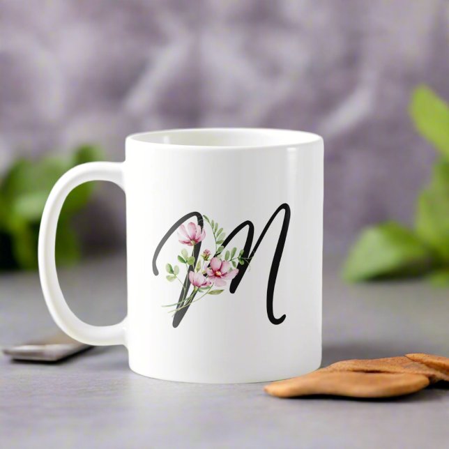 Mug Lettre calligraphie élégante "M" Fille Florale (Créateur téléchargé)