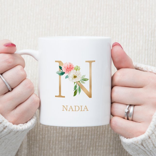Mug Lettre d'or Monogramme N | Vert rose floral (Créateur téléchargé)