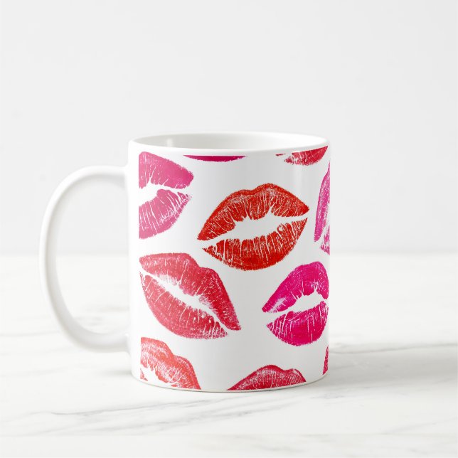 Mug Lèvres rouges, arrière - plan blanc. (Gauche)