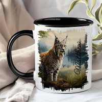 Lynx dans une clairière de forêt 