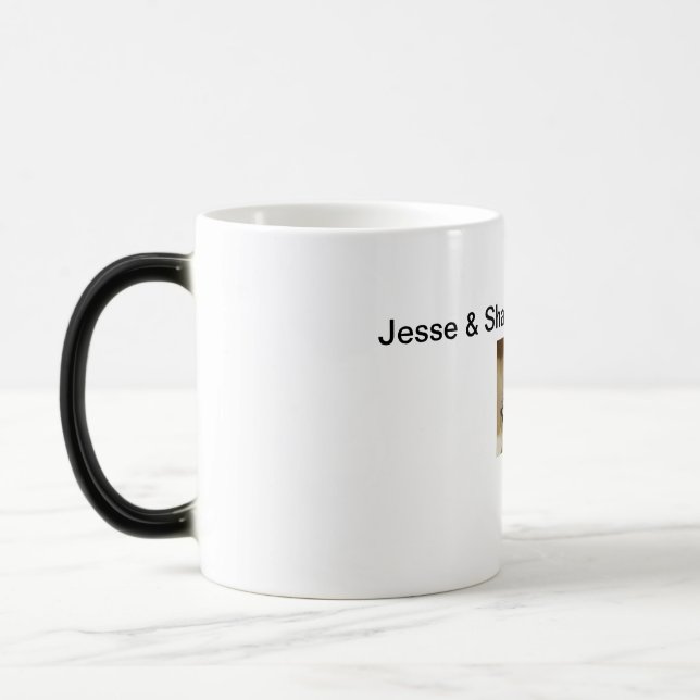 Mug Magic Coupe Jesse & Shawntae McCartney (Gauche)