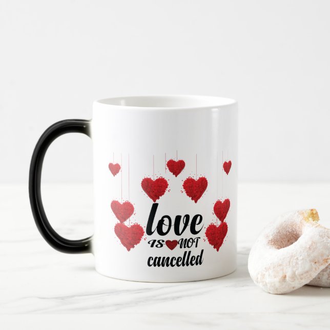 Mug Magic L'amour n'est pas annulé (Avec donut)
