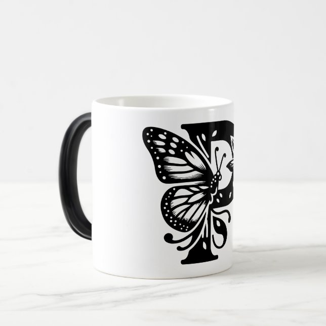 Mug Magic P Alphabet black butterfly (Devant gauche)
