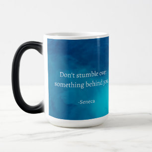 Mug Magic Seneca : Concentrons-nous sur l'avenir, ne tombez 