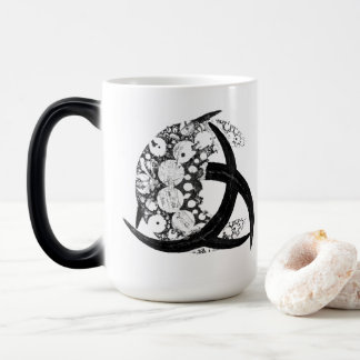 MUG MAGIC * TRIQUETRA & CRESCECENT MOON *