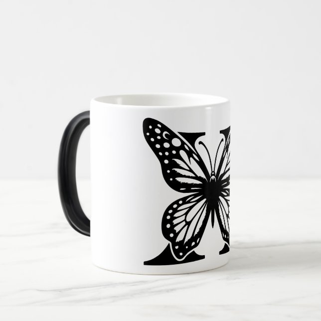 Mug Magic X Alphabet black butterfly (Devant gauche)
