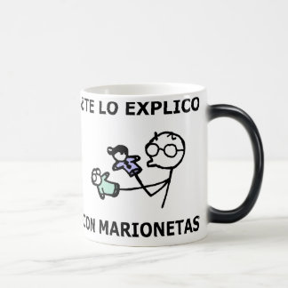 Mug Magique explique avec des marionnettes ?
