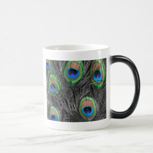 Mug Magique Le paon noir et blanc fait varier le pas de la