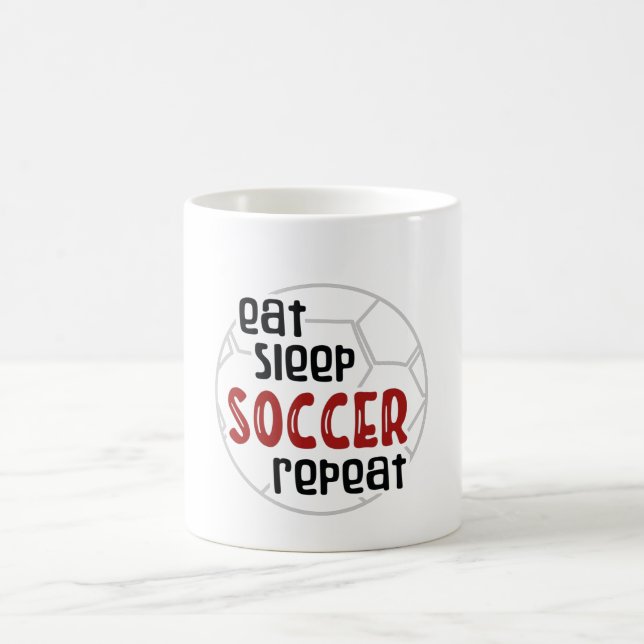 Mug Mangez la répétition de football du sommeil (Centre)