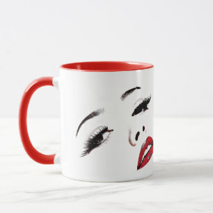 Mug Maquillage Yeux foncés Lèvres Rouges Femmes Visage