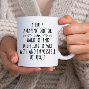 Mug MÉDECIN Extraordinaire EST DIFFICILE À TROUVER, Do