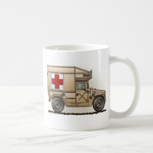 Mug Médecin militaire de Hummer d'ambulance