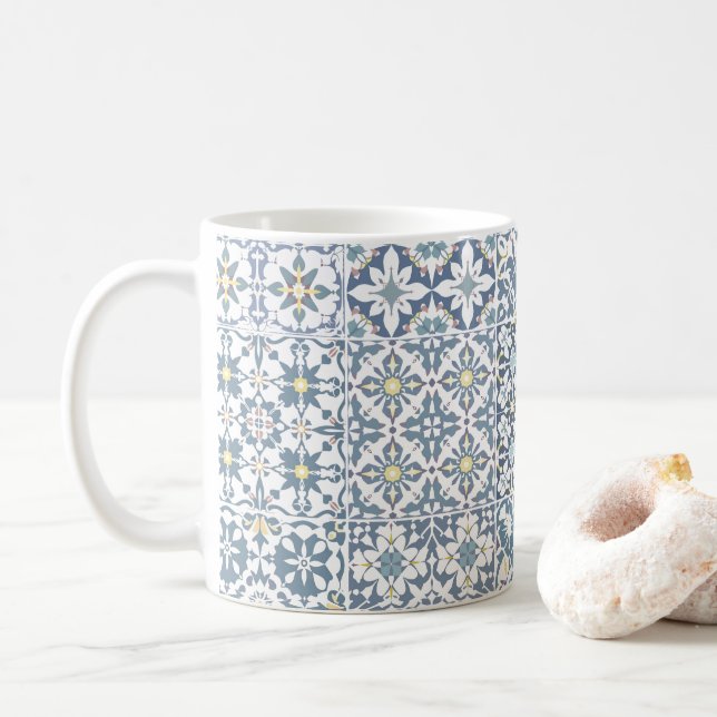 Mug Mediterranean Tiles, Moroccan, Majolica, Azulejo (Avec donut)